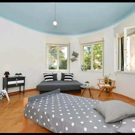 Sweet&cheap Apartment *