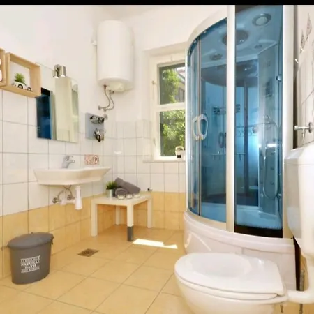 Apartment Sweet&cheap *
